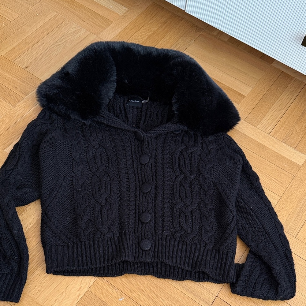 Black Cable Knit Sweater Cardigan with Faux Fur Collar